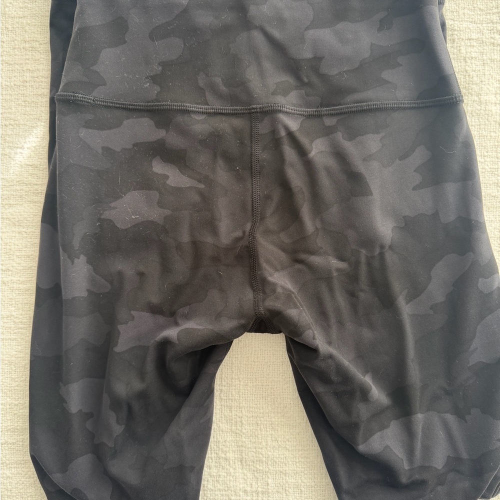 lululemon athletica Black Camo Leggings - wunder train 25 inch